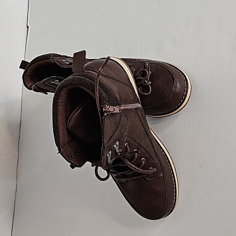 STEVE MADDEN BOOTS BROWN